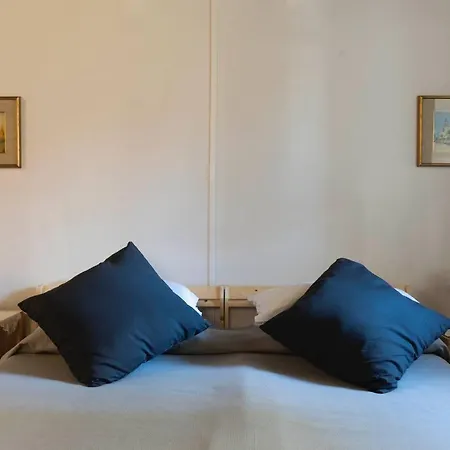 Dimora San Giovanni Apartment Salerno